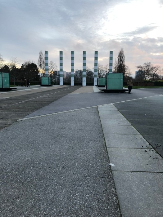 7AF48237-7C4C-47B9-810F-F897FD93EEDF