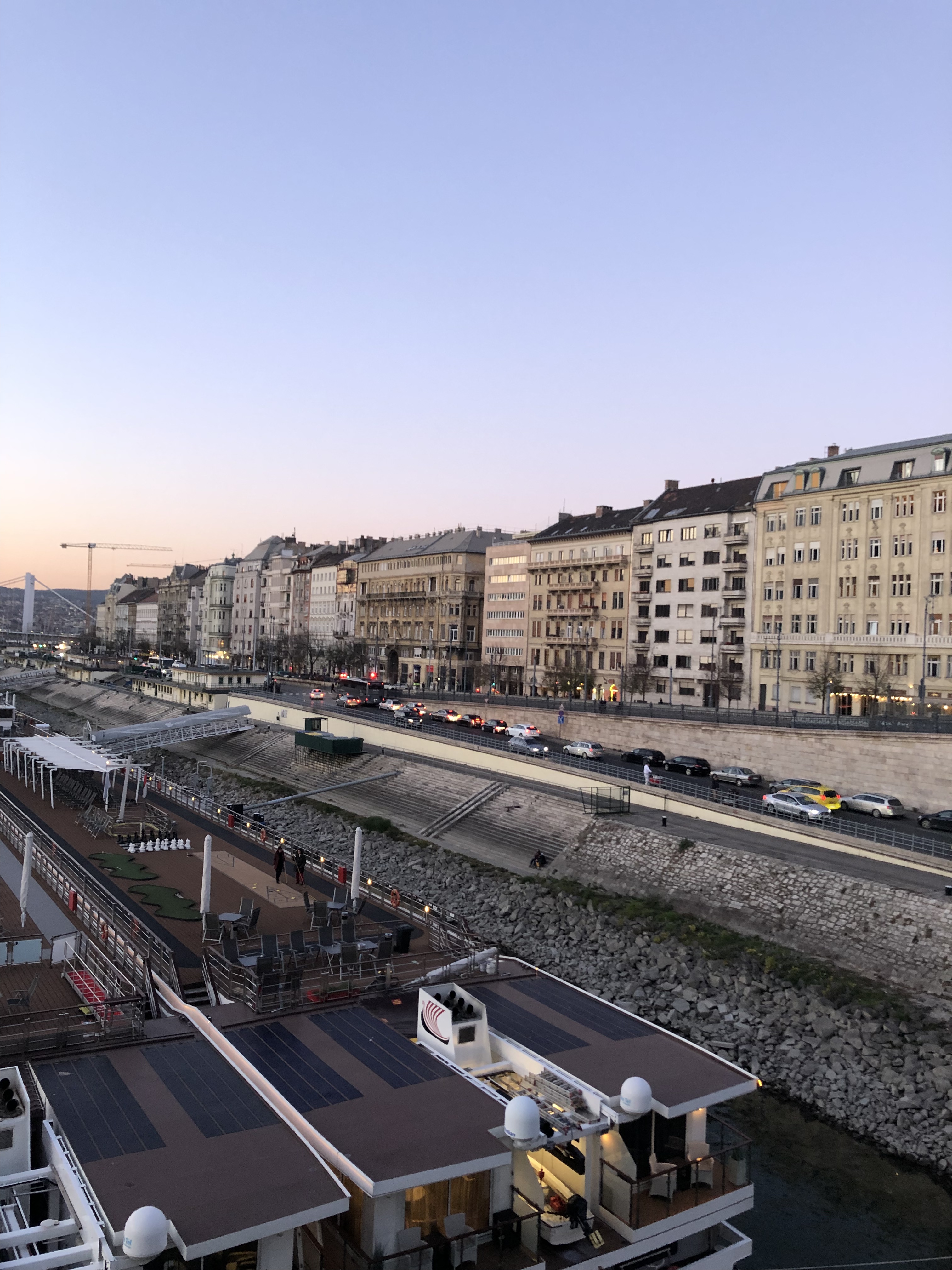 563AE3B6-CF28-407B-A57B-92D0AF8468B0