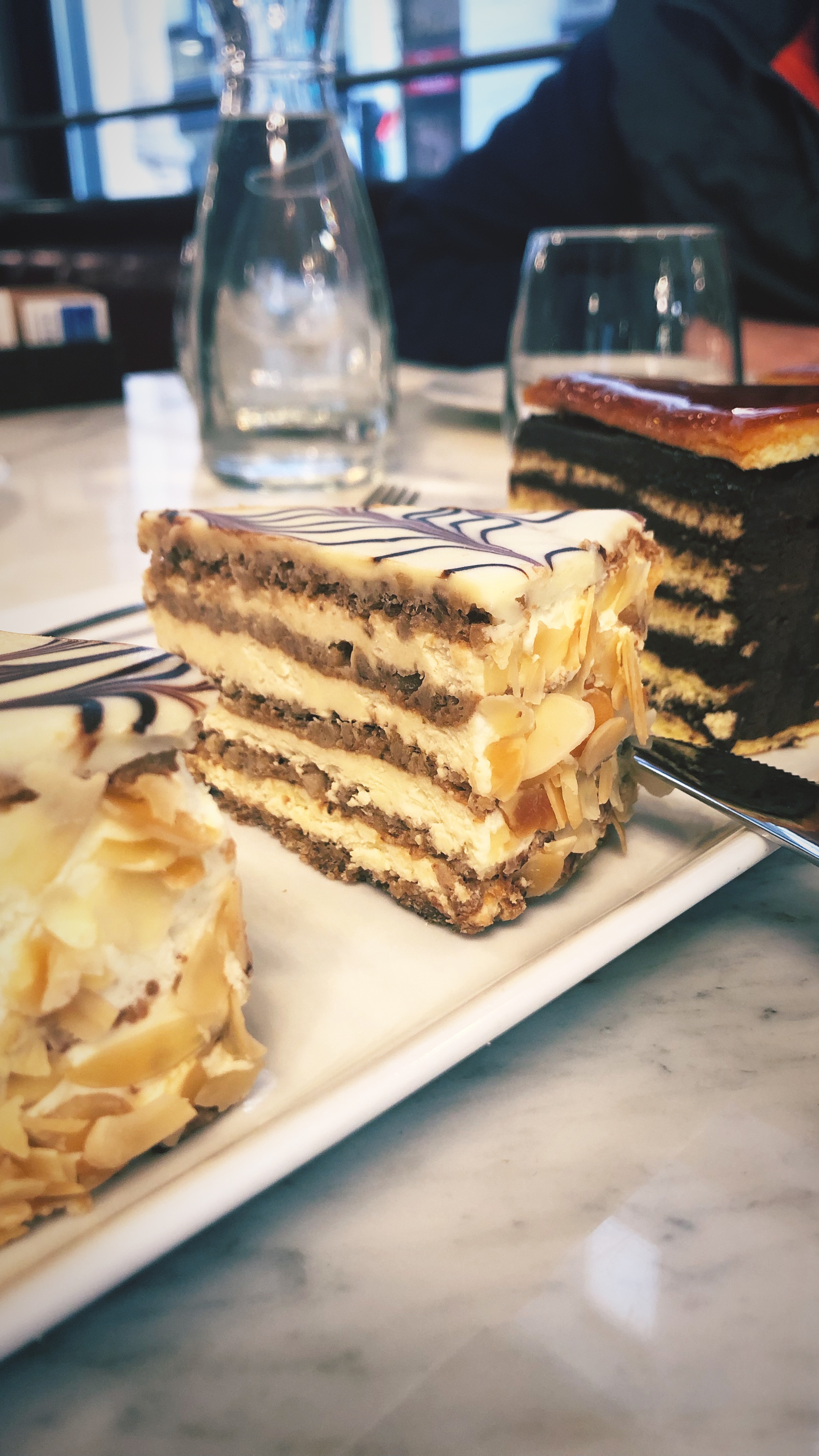 7952C687-4E19-429B-902A-187C75D7D117