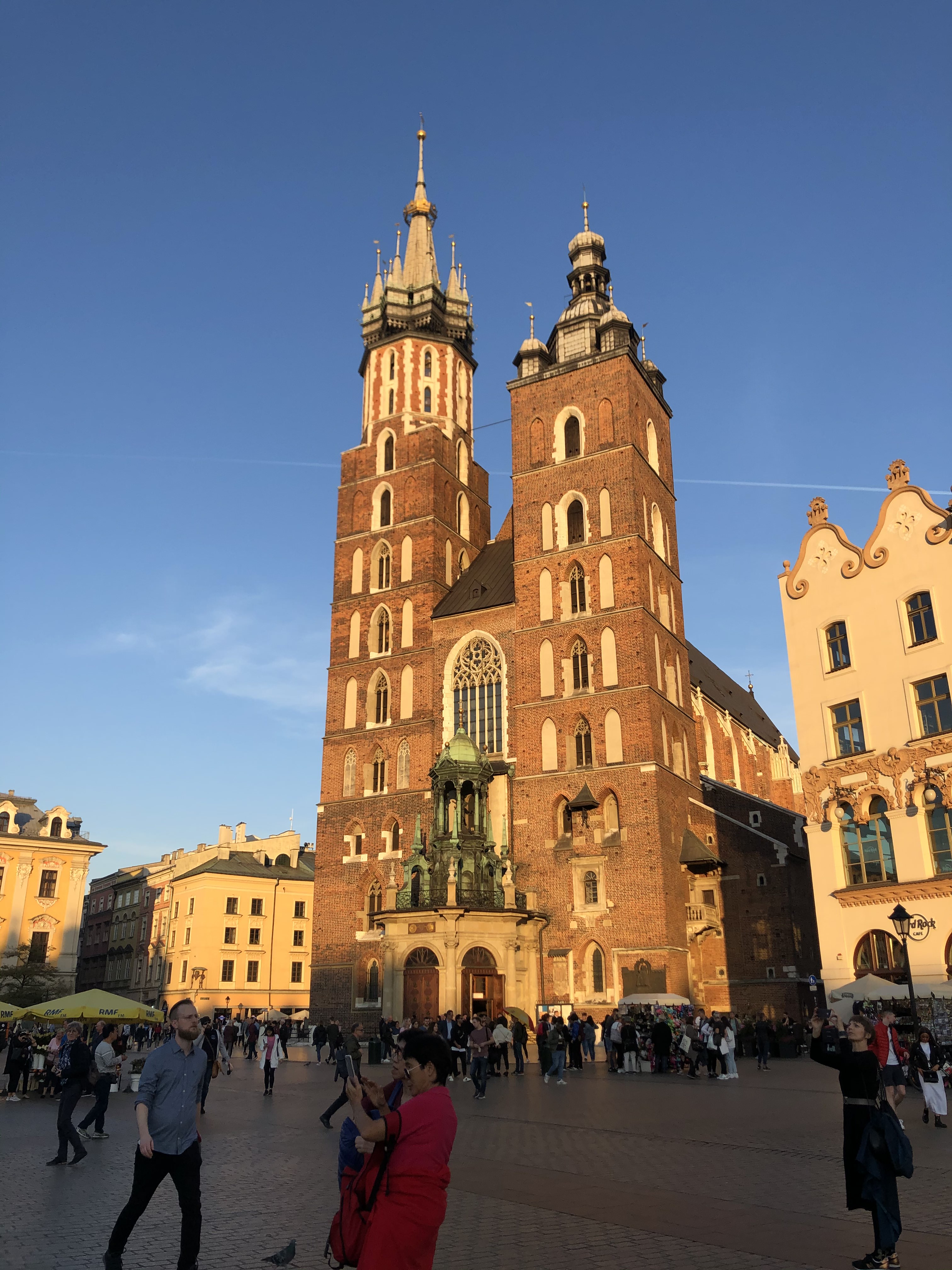 15AAD962-D731-4D22-AE08-1BFDF41F38A1