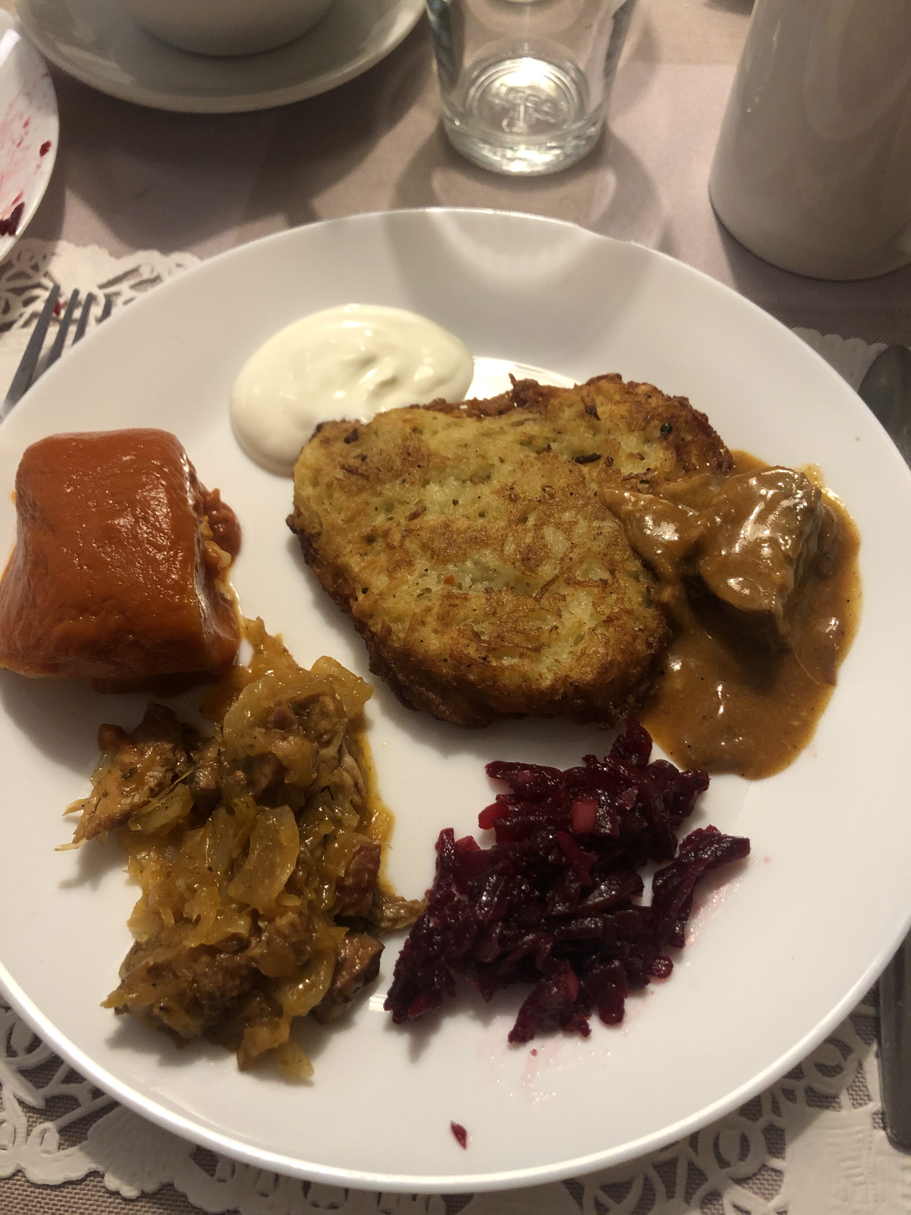 84CE124D-12F3-428C-B956-C92F255714B3