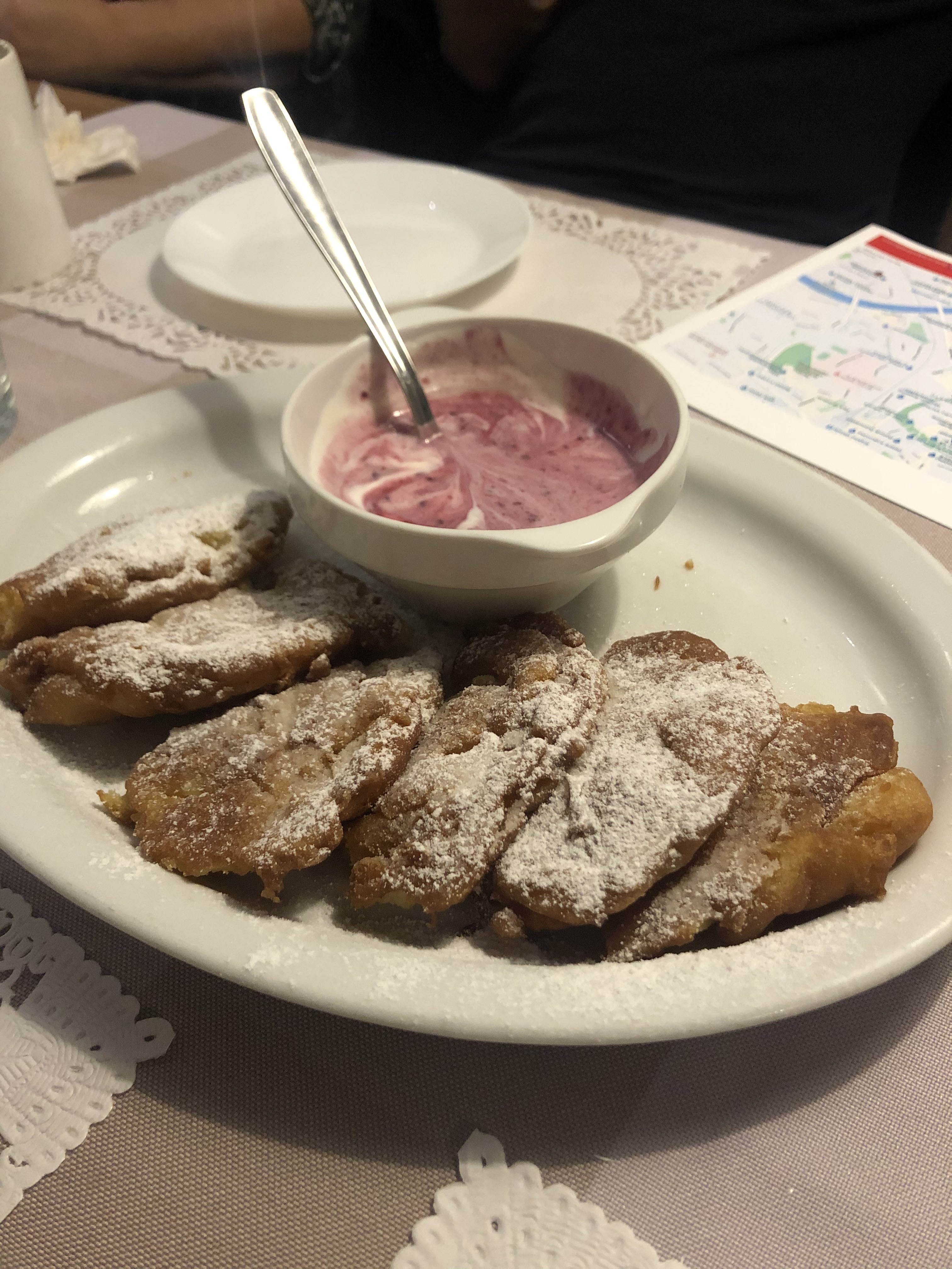 B92326E7-10DD-4F16-9E7B-6842E70E970F