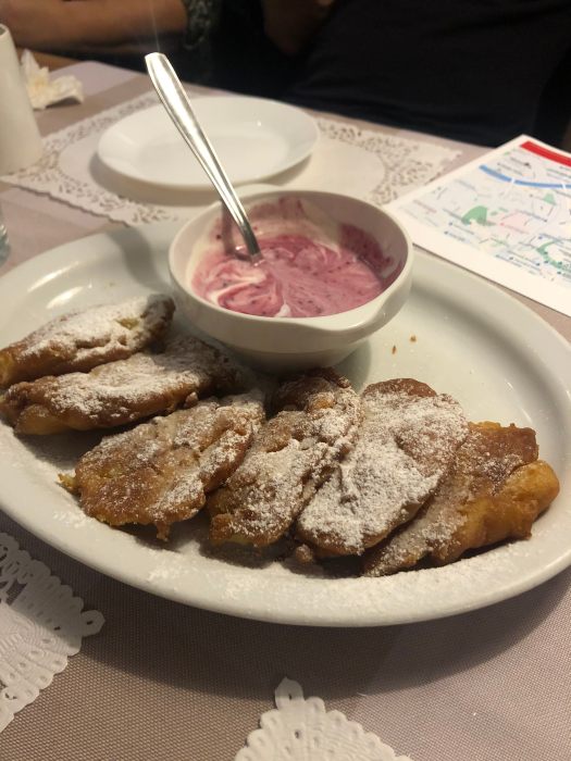 B92326E7-10DD-4F16-9E7B-6842E70E970F