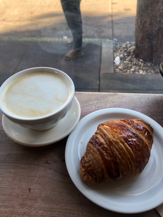 C1E446B9-1317-4BAE-ADEF-030F20FFD6B1